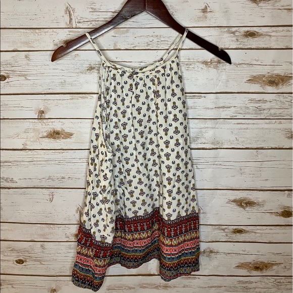 Mossimo • Printed Tank • - Picture 1 of 3